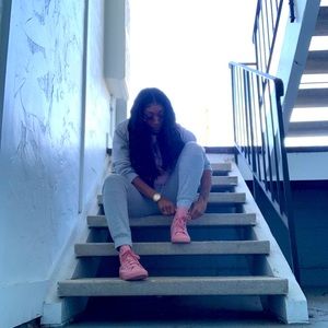 Meet your Posher, Stephanie